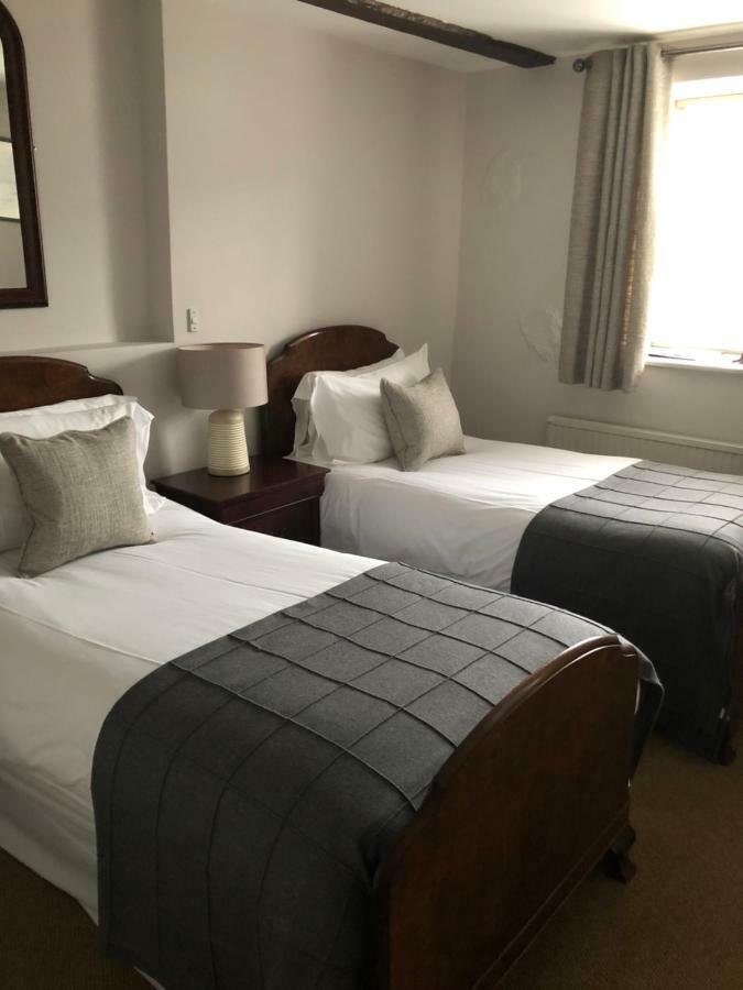 The George At Nunney Hotel Ngoại thất bức ảnh